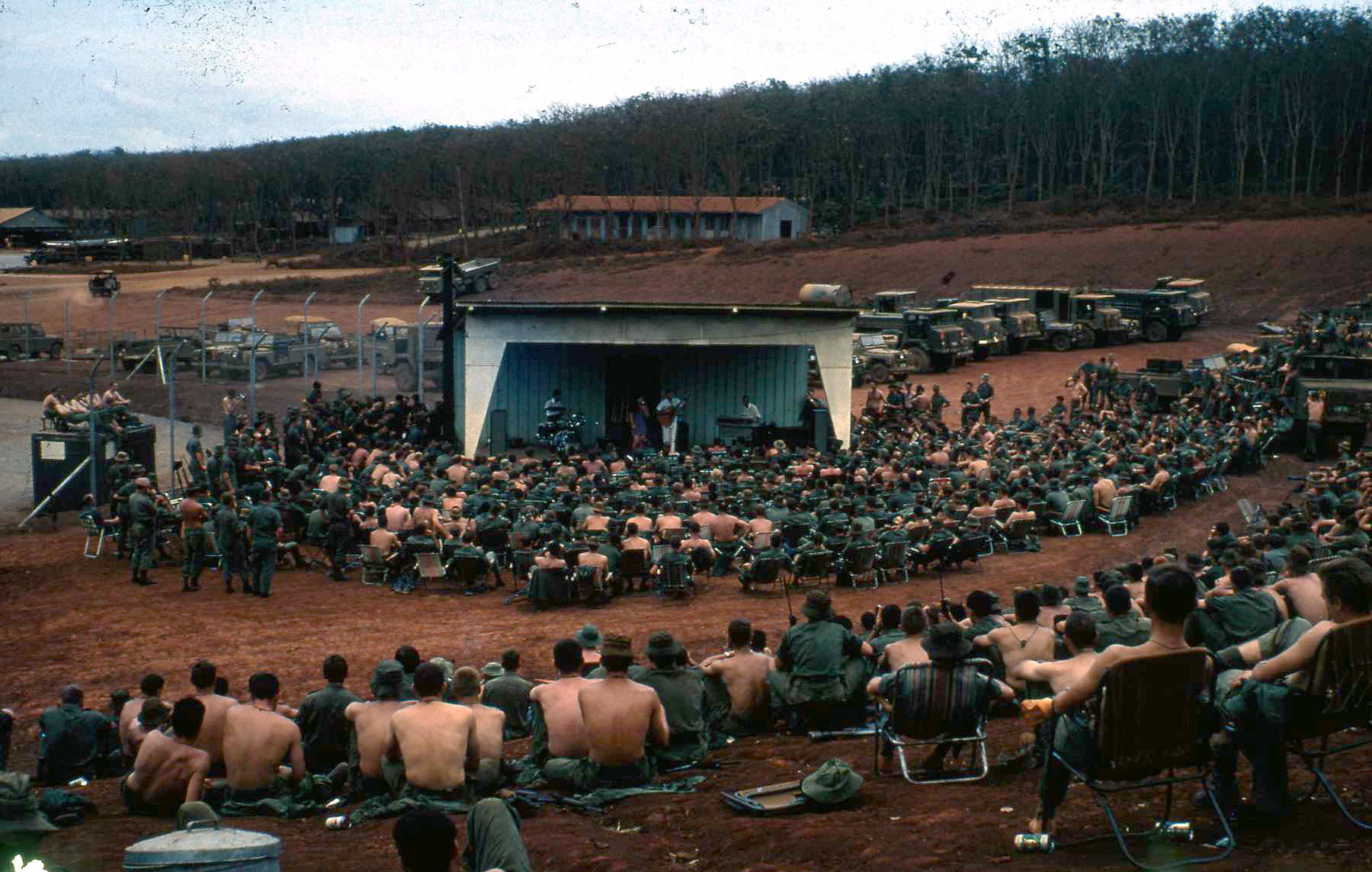Dick Kennedy at Luscombe Bowl, Nui Dat, Christmas Day 1969